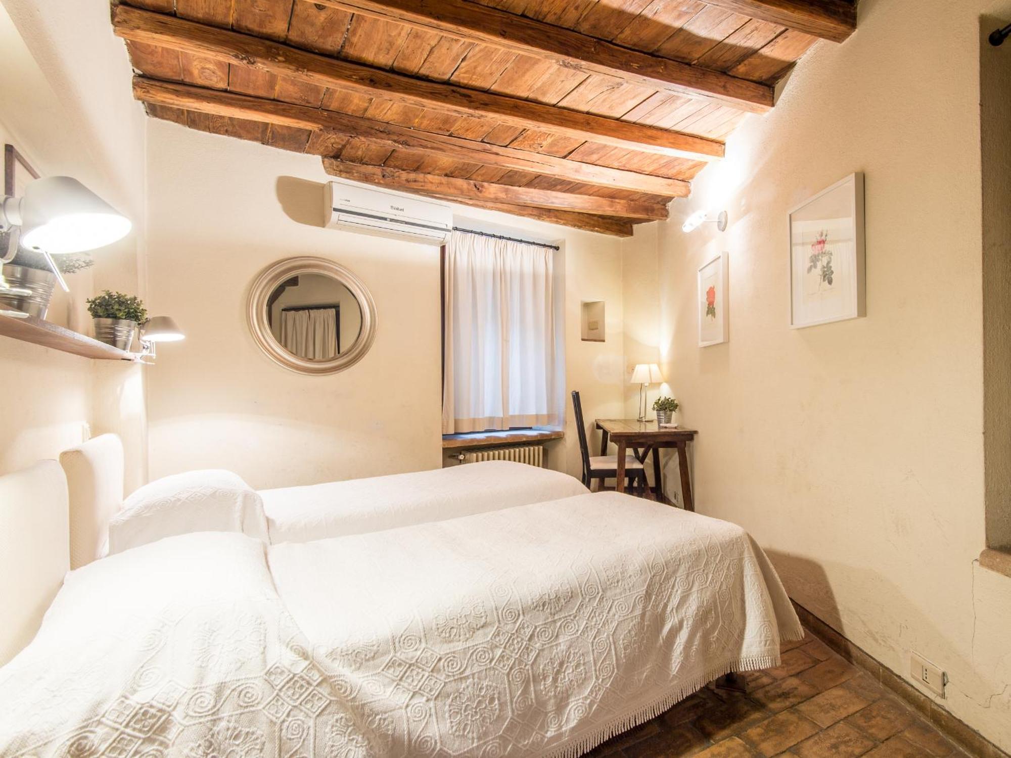 Enchanting Two Bedroom Navona ローマ エクステリア 写真